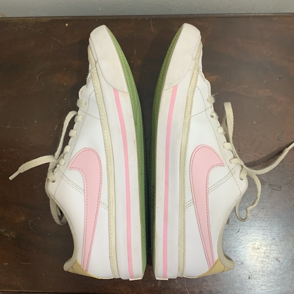 Nike Court Legacy Pink and white low top blazers youth size 4 fits women 6 - Picture 6 of 11